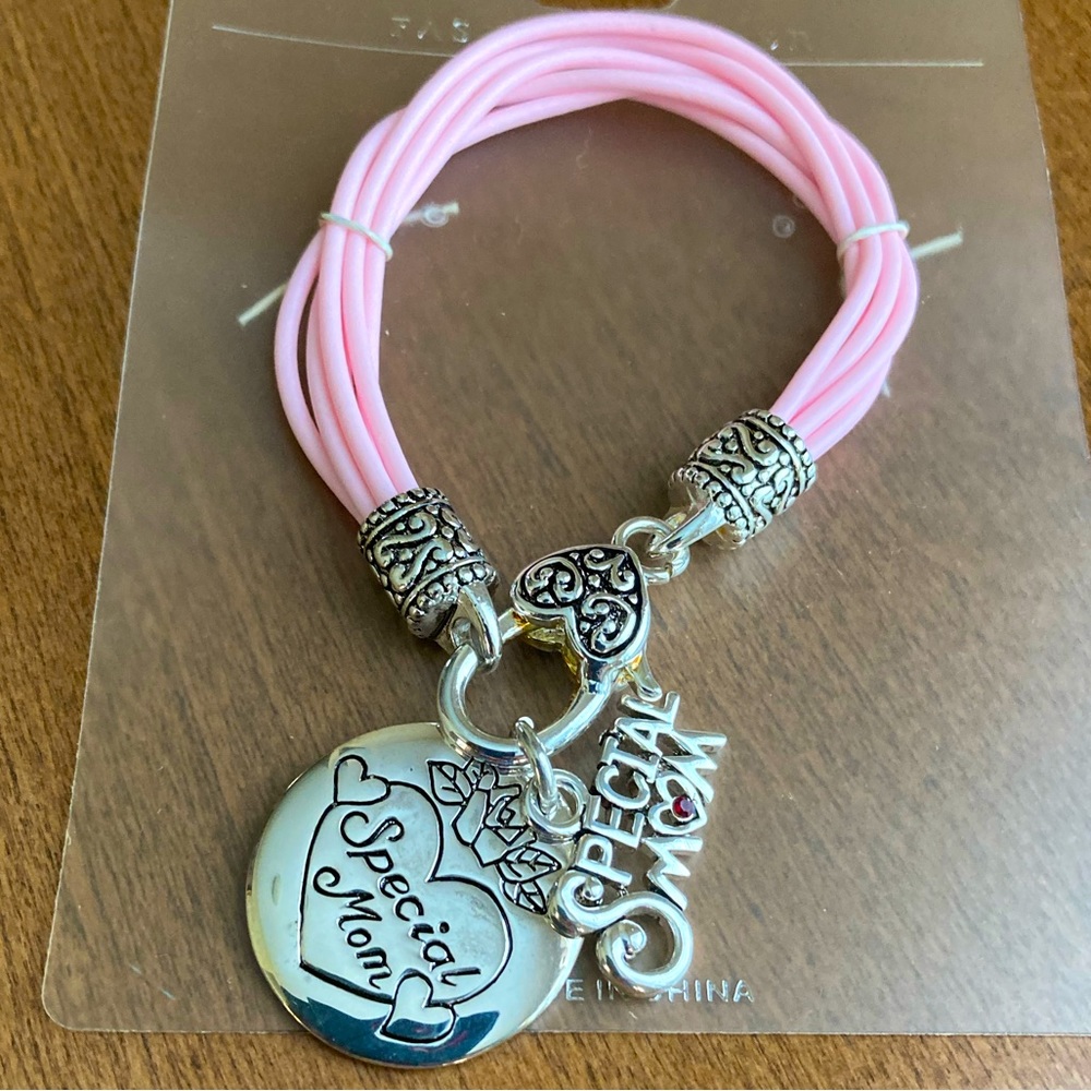 “Special Mom” Bracelet